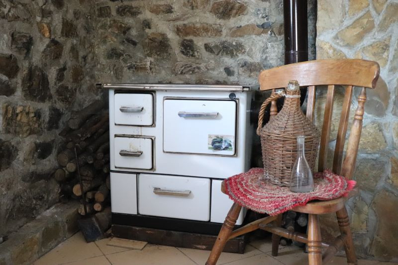 “DO VUČELJIĆA” RURAL HOUSEHOLD 2